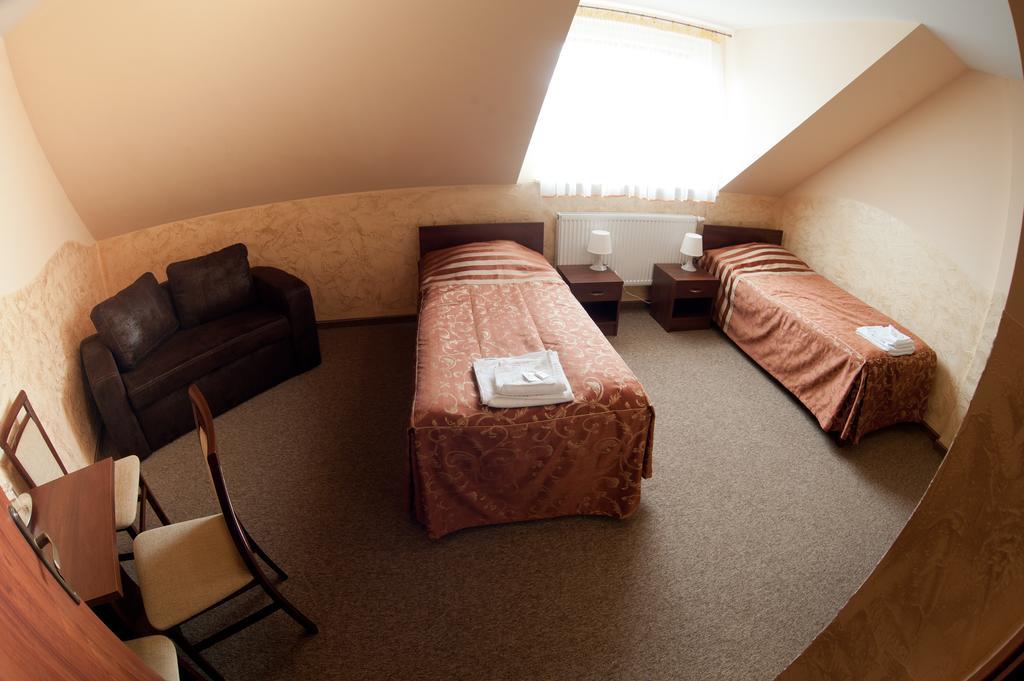 Chęciny Hotel & Restauracja Okraglak חדר תמונה